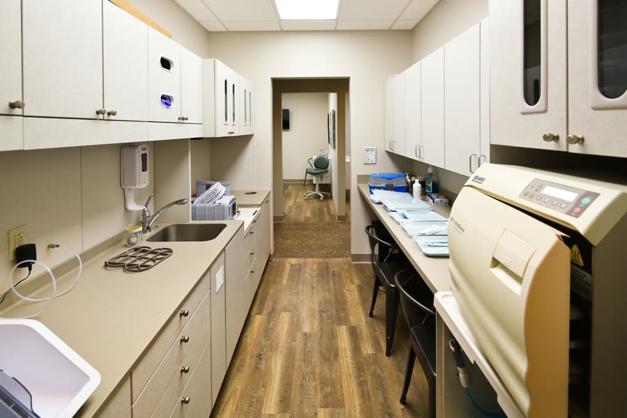 Dental laboratory in Brecksville & nearby areas